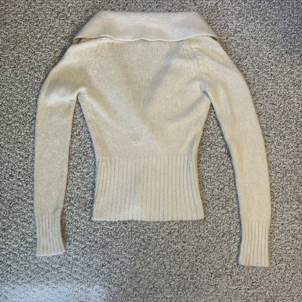 Bebe Womens Plunge Front Sweater Size L Angora Rabbit Lambswool Blend Y2K Cream - Picture 4 of 9